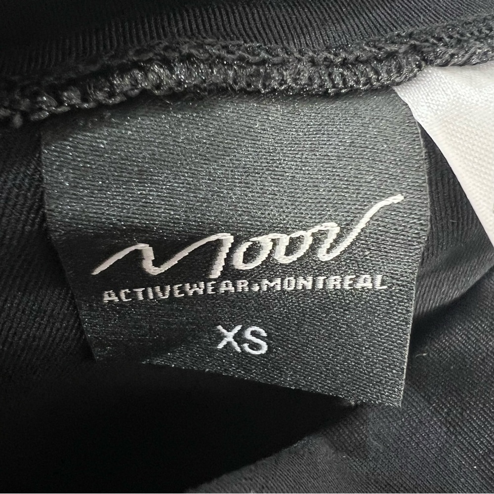 NWT Moov Activewear Montreal black Y2K style peddle pusher capri leggings XS - Picture 15 of 17